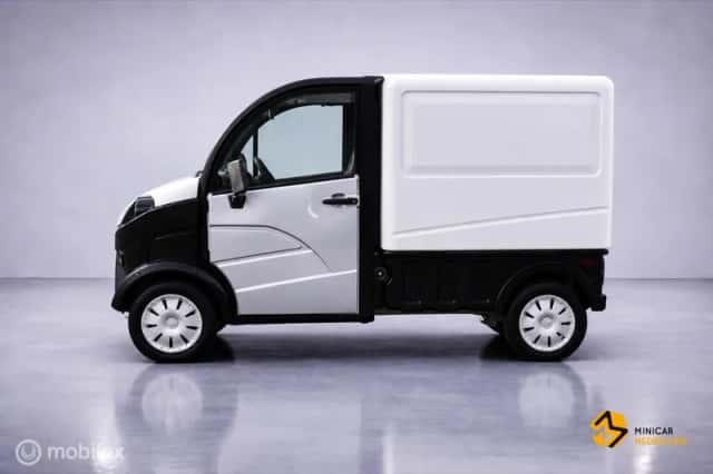 Aixam D-Truck (2023) thumbnail 6