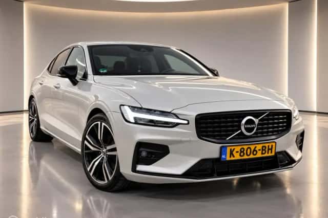 Volvo S60 (2020) thumbnail 1