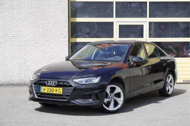 Audi A4 (2022) thumbnail 1