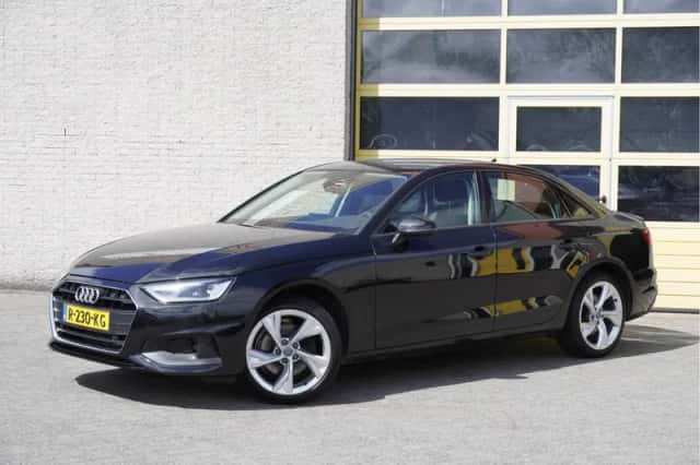 Audi A4 (2022) thumbnail 2