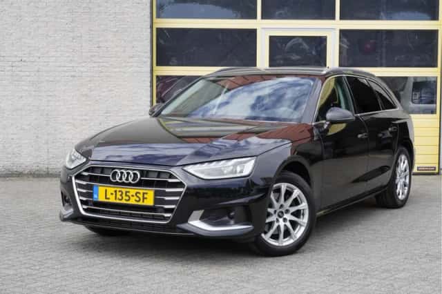 Audi A4 (2021) thumbnail 3