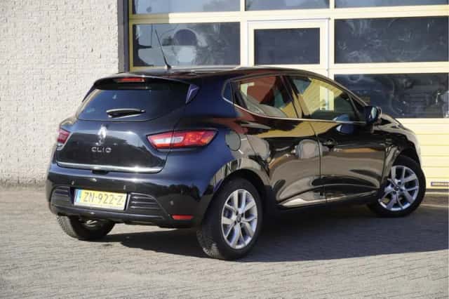 Renault Clio (2019) thumbnail 5