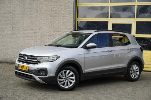 Volkswagen T-Cross (2021) thumbnail 2