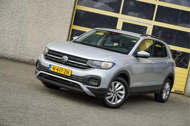 Volkswagen T-Cross (2021) thumbnail 4