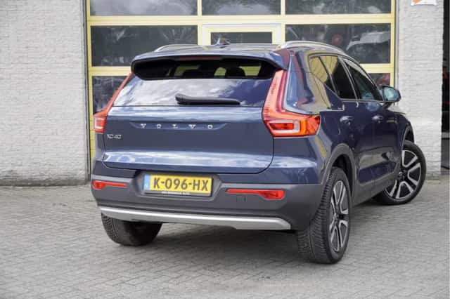 Volvo XC40 (2021) thumbnail 6