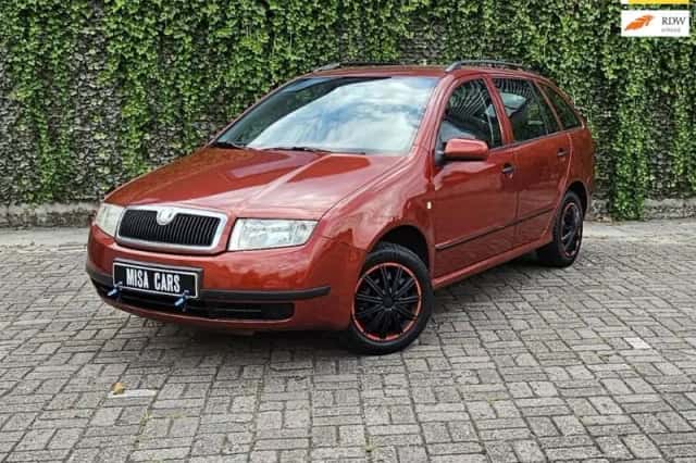 Škoda Fabia (2003) thumbnail 1