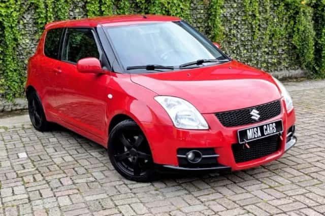Suzuki Swift (2009) thumbnail 3