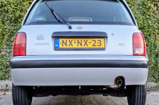 Nissan Micra (1996) thumbnail 5