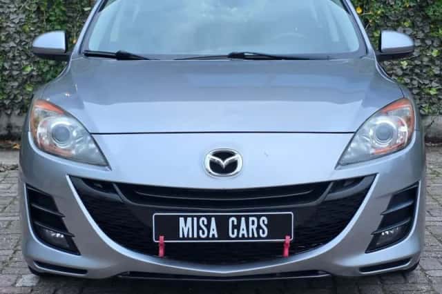 Mazda 3 (2009) thumbnail 2