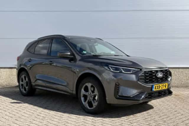 Ford Kuga (2025) thumbnail 4