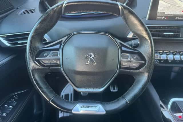 Peugeot 5008 (2019) thumbnail 6