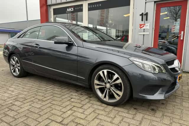 Mercedes-Benz E-Klasse (2015) thumbnail 2