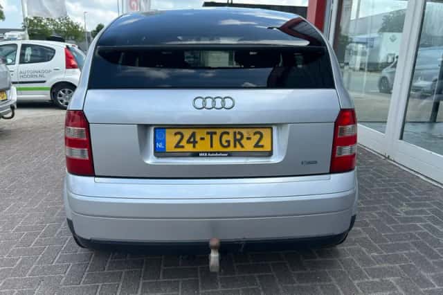 Audi A2 (2000) thumbnail 5