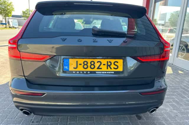 Volvo V60 (2020) thumbnail 5