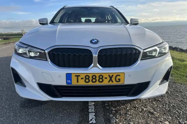 BMW 3-Serie (2023) thumbnail 3