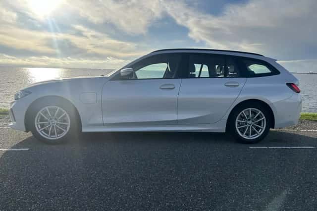 BMW 3-Serie (2023) thumbnail 6