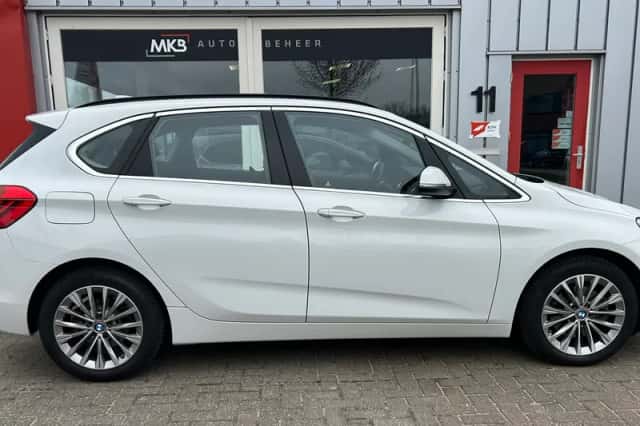 BMW 2-Serie Active Tourer (2021) thumbnail 1