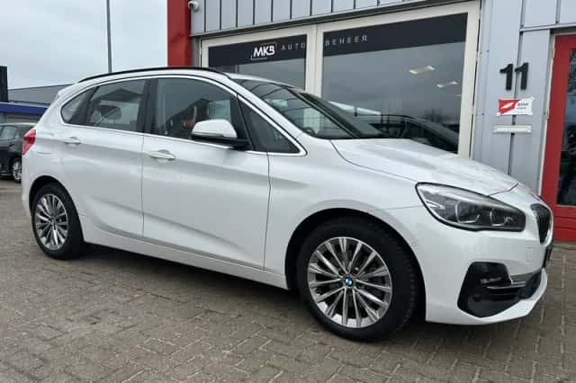 BMW 2-Serie Active Tourer (2021) thumbnail 2