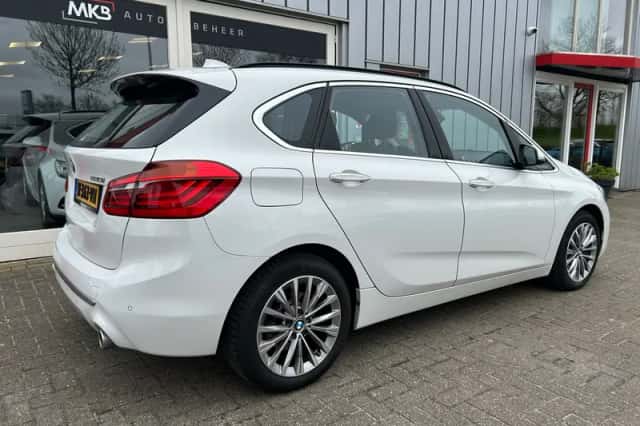 BMW 2-Serie Active Tourer (2021) thumbnail 4