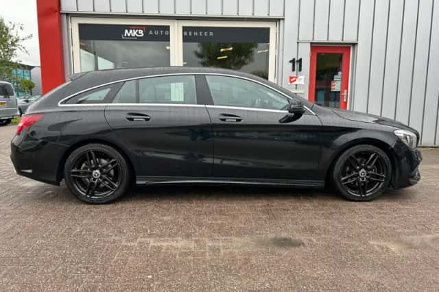 Mercedes-Benz CLA-Klasse (2018) thumbnail 2