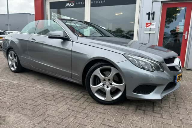 Mercedes-Benz E-Klasse (2015) thumbnail 1