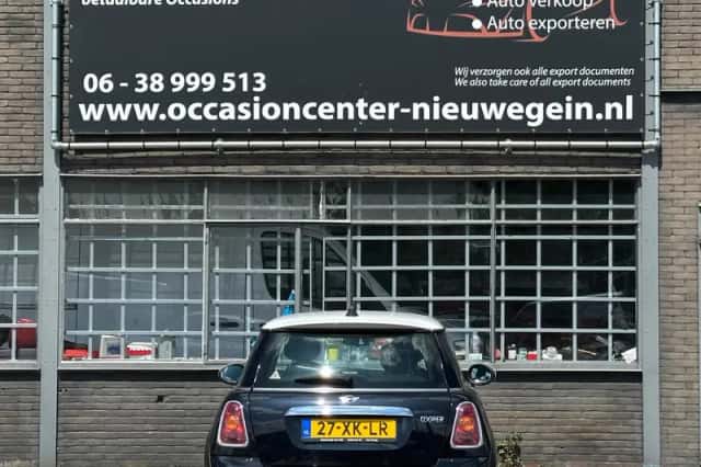 MINI Cooper (2007) thumbnail 6