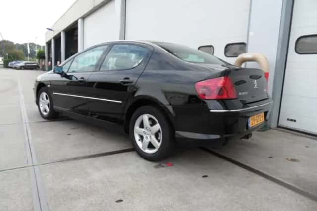 Peugeot 407 (2008) thumbnail 2