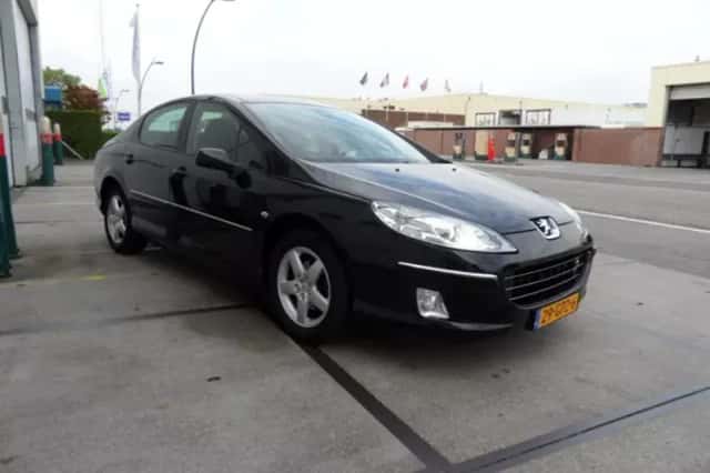 Peugeot 407 (2008) thumbnail 4