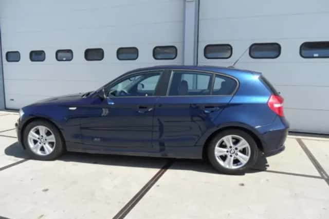 BMW 1-Serie (2011) thumbnail 3