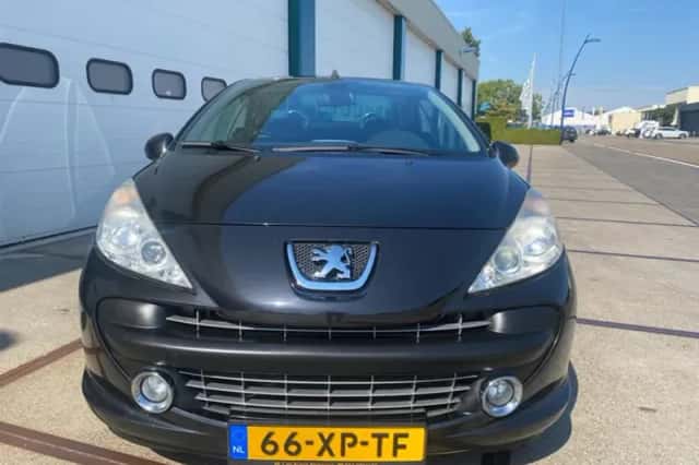 Peugeot 207 (2007) thumbnail 5