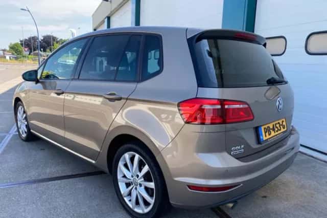 Volkswagen Golf Sportsvan (2014) thumbnail 2