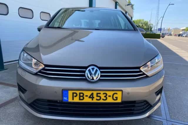 Volkswagen Golf Sportsvan (2014) thumbnail 6