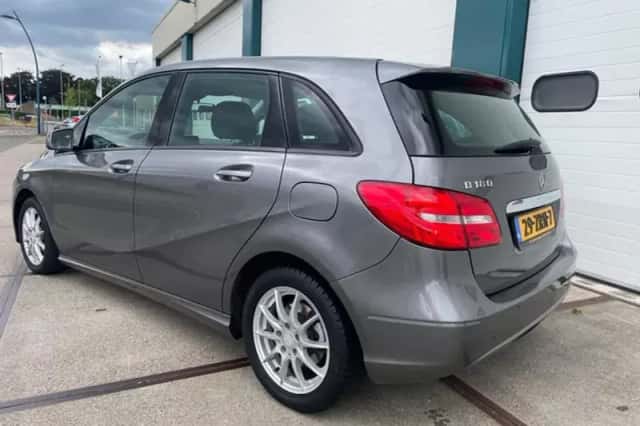 Mercedes-Benz B-Klasse (2013) thumbnail 2