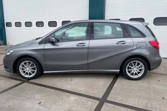 Mercedes-Benz B-Klasse (2013) thumbnail 3