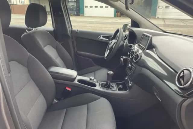 Mercedes-Benz B-Klasse (2013) thumbnail 6