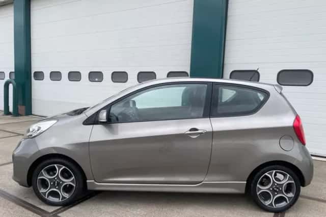 Kia Picanto (2012) thumbnail 3