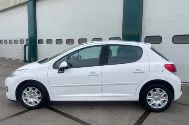 Peugeot 207 (2013) thumbnail 3