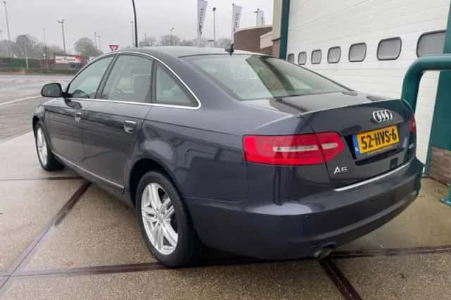 Audi A6 (2009) thumbnail 2