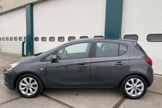 Opel Corsa (2017) thumbnail 3