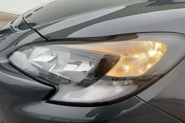 Opel Corsa (2017) thumbnail 5