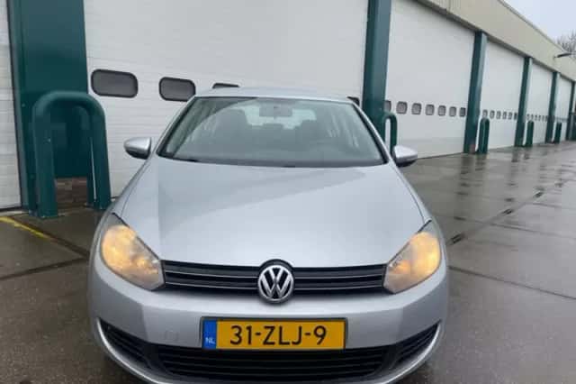 Volkswagen Golf (2013) thumbnail 4