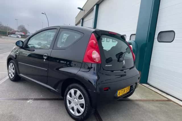 Peugeot 107 (2009) thumbnail 2