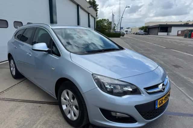 Opel Astra (2015) thumbnail 5
