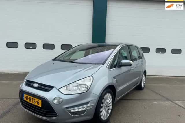 Ford S-Max (2011) thumbnail 1