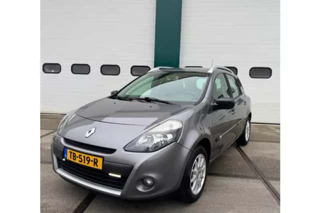 Renault Clio (2011) thumbnail 1