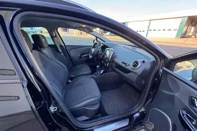 Renault Clio (2014) thumbnail 6