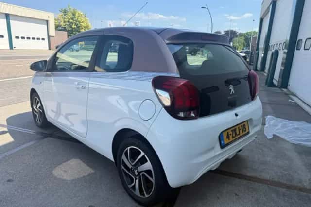 Peugeot 108 (2015) thumbnail 2