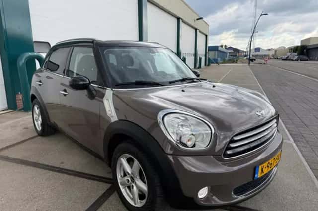 MINI Countryman (2013) thumbnail 5