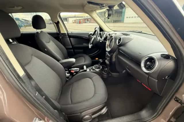 MINI Countryman (2013) thumbnail 6