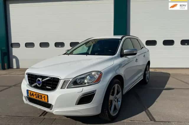 Volvo XC60 (2011) thumbnail 1